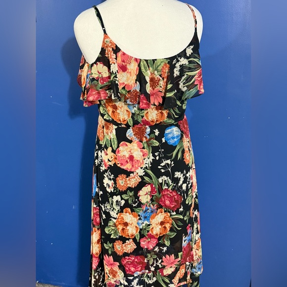 Sophia Christina Vibrant Floral Design with Green and Black Size-12 - Picture 2 of 8